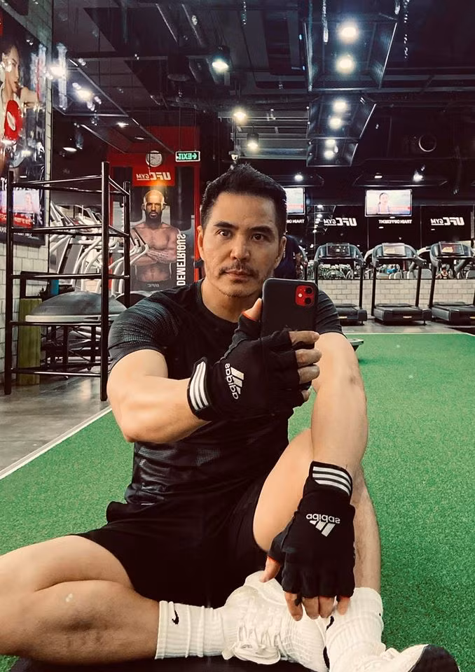 Trung Dũng - Cát Tường khóa môi nồng cháy tại sân khấu gây bất ngờ ảnh 5