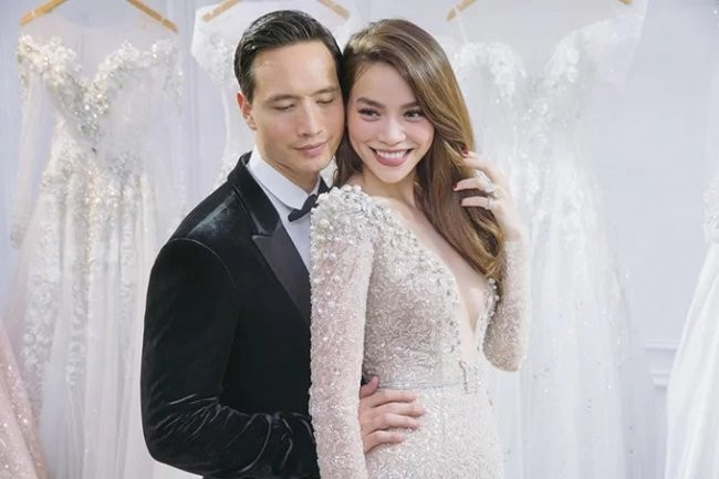 Ba năm yêu đương nồng cháy của Hà Hồ - Kim Lý đến kết đẹp mang song thai ảnh 9