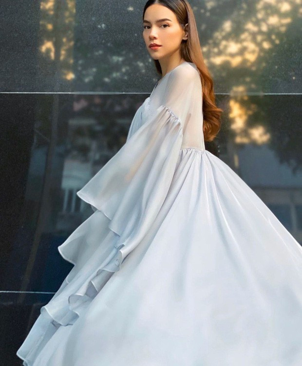 Hồ Ngọc Hà mang song thai với Kim Lý ảnh 2