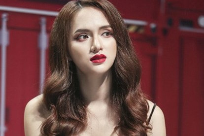 Phấn khích cực độ trước dàn trai cực phẩm, Hương Giang Idol không ngần ngại làm điều này ảnh 5