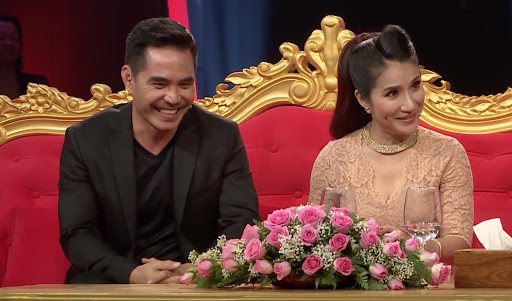 Trung Dũng - Cát Tường khóa môi nồng cháy tại sân khấu gây bất ngờ ảnh 4