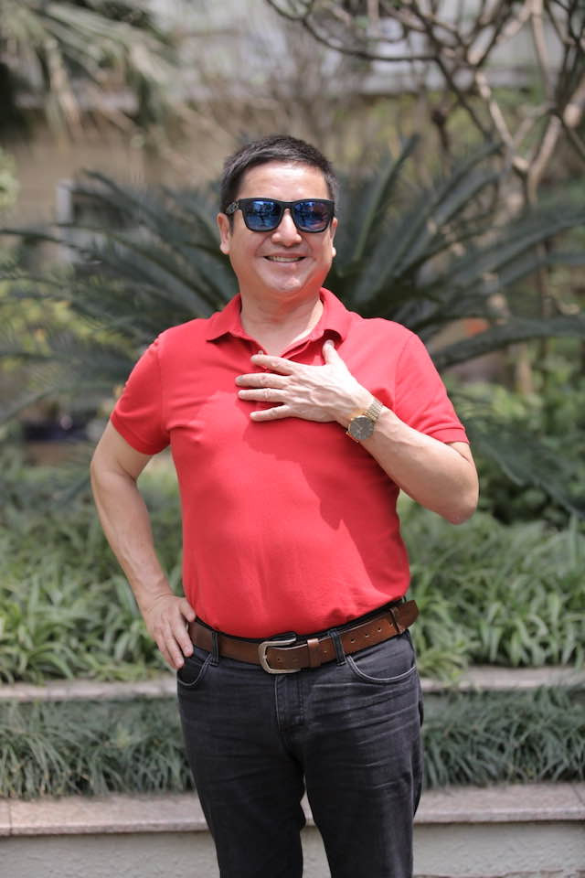 NSƯT Chí Trung đáp trả anti-fan khi bị chê: 'Già rồi còn thể hiện' ảnh 1