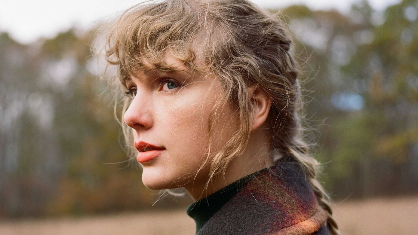 Loạt kỉ lục mới được thiết lập bởi “evermore” của Taylor Swift khiến nghệ sĩ khác ghen tị ảnh 1