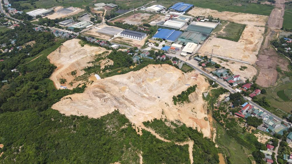 Cận cảnh Nhà máy nước Xuân Mai chưa cấp phép đã rầm rộ thi công ảnh 1