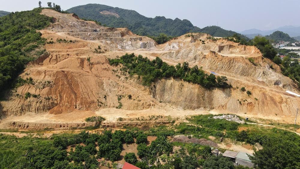 Cận cảnh Nhà máy nước Xuân Mai chưa cấp phép đã rầm rộ thi công ảnh 2