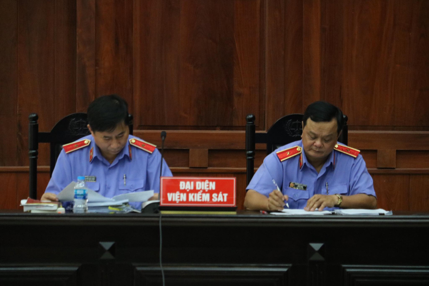 Bác kháng án, giữ hình phạt tù loạt cựu cán bộ lãnh đạo TPHCM ảnh 1