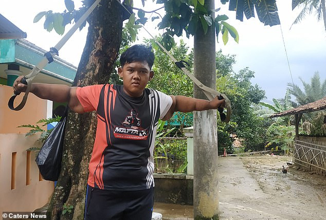 Đứa trẻ béo nhất thế giới với 190kg giảm cân ngoạn mục ảnh 5