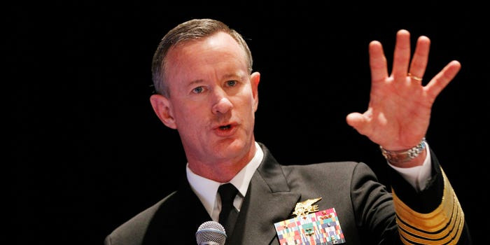Cựu đô đốc William McRaven: Nga là mối đe dọa lớn nhất đối với Mỹ ảnh 1