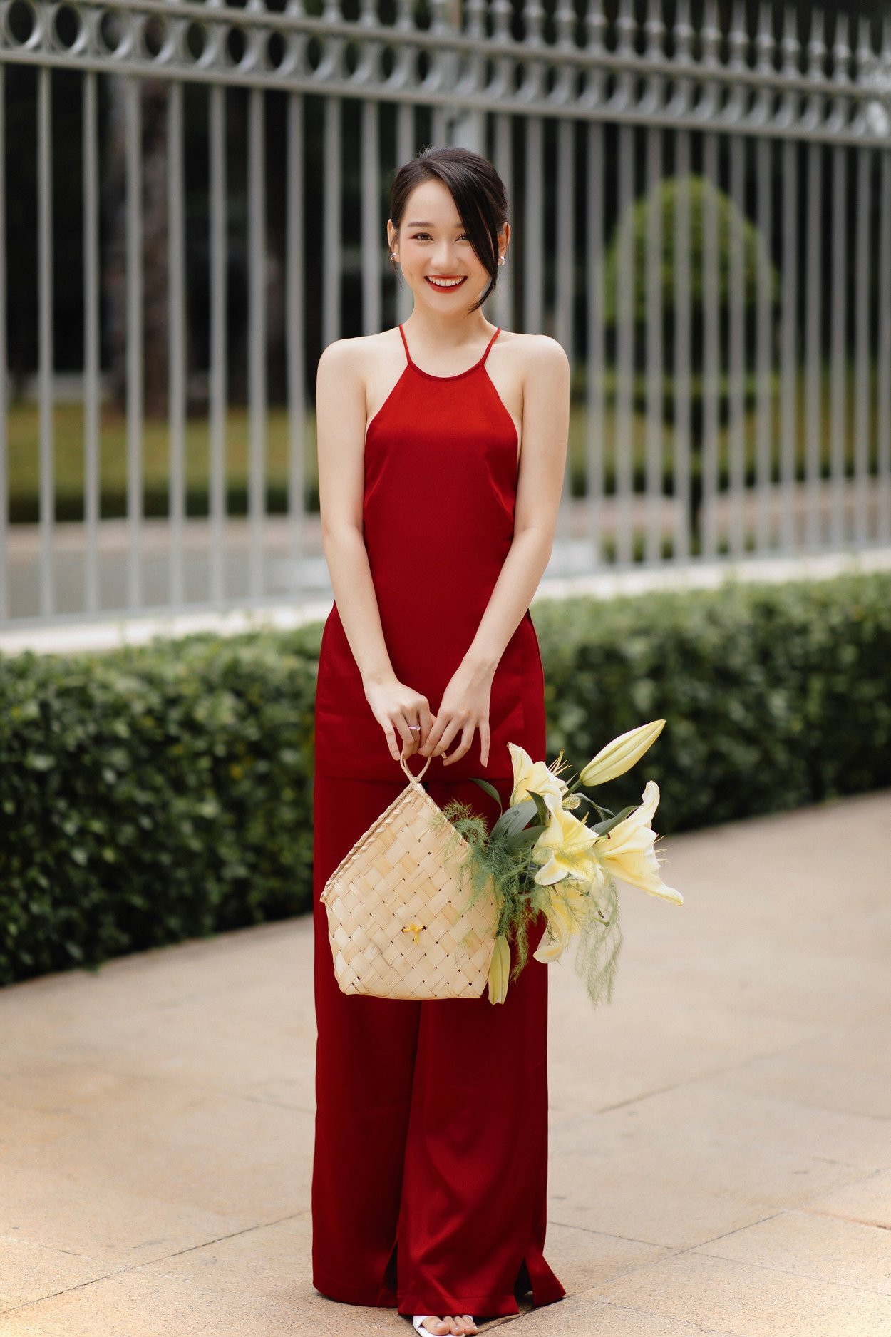 Loạt hot girl, rich kid đầu năm mới: Rạng rỡ váy xinh, khoe sương sương tiền lì xì khủng ảnh 6