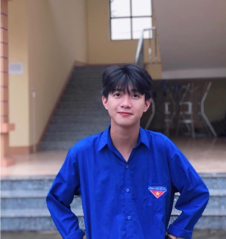 Cấn Xuân Huy: Hotboy TikTok sở hữu ngoại hình điển trai cùng nụ cười gây thương nhớ ảnh 3