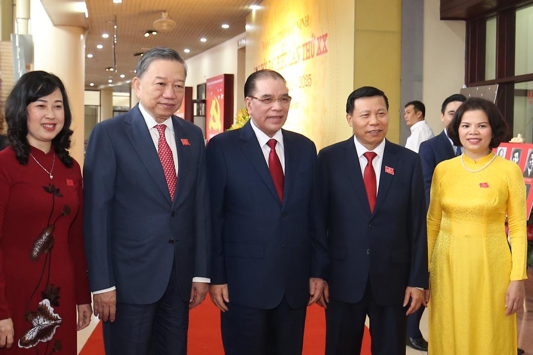 Bà Đào Hồng Lan được bầu làm Bí thư Bắc Ninh thay ông Nguyễn Nhân Chiến ảnh 2