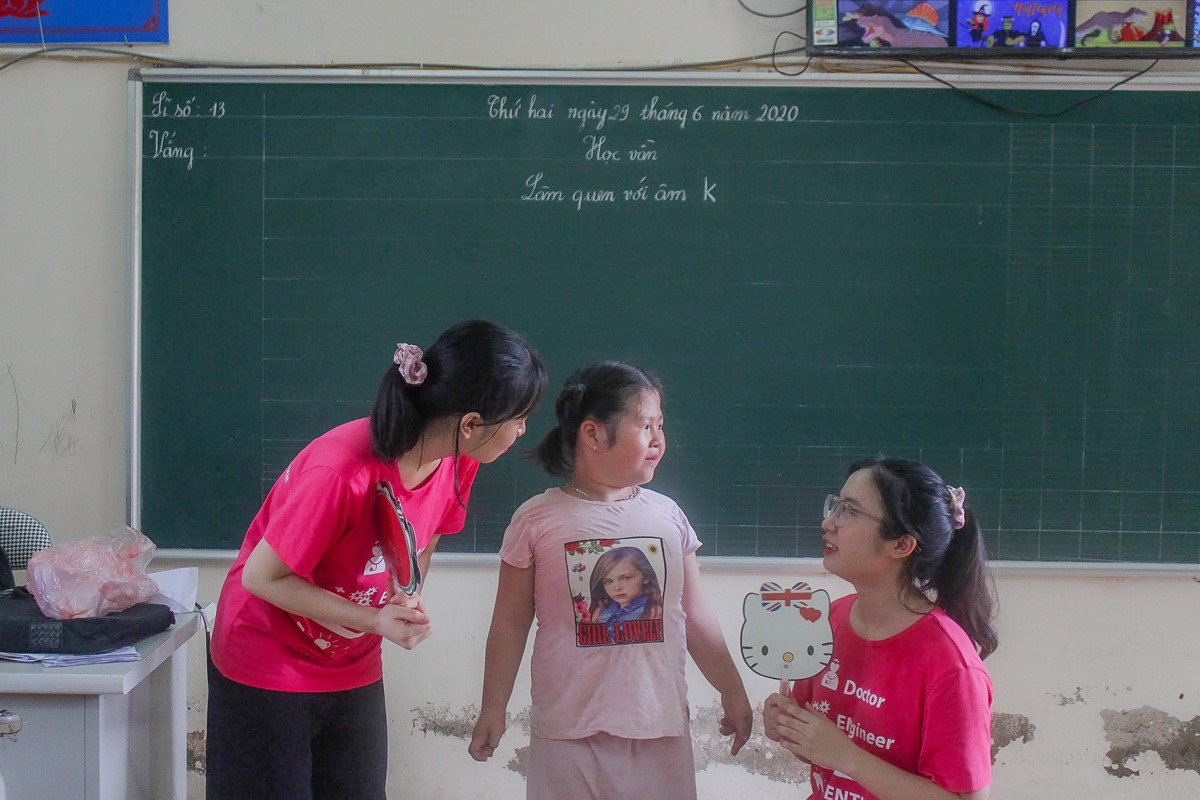 Mang nụ cười đến với trẻ em khuyết tật ảnh 4