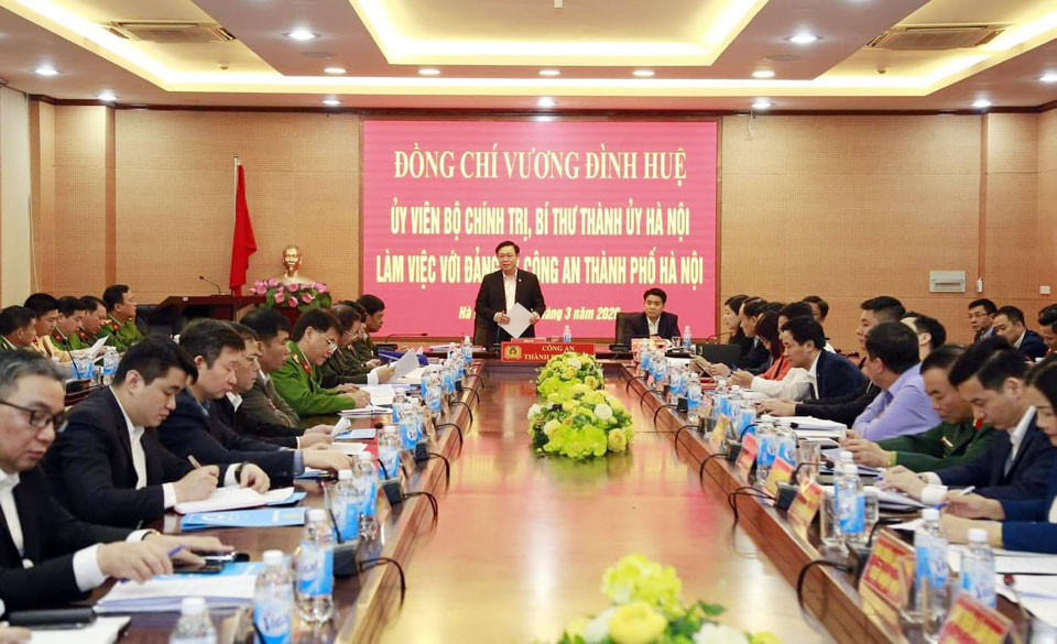 Bí thư Hà Nội: Không để lọt người có nguy cơ nhiễm Covid-19 ngoài cộng đồng ảnh 1