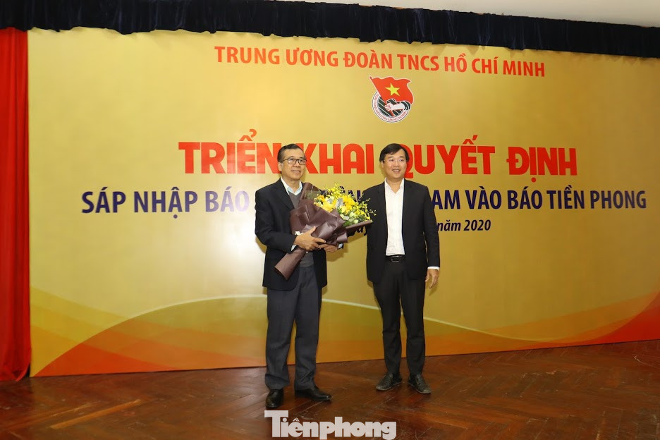 Sáp nhập báo Sinh viên Việt Nam vào báo Tiền Phong ảnh 3