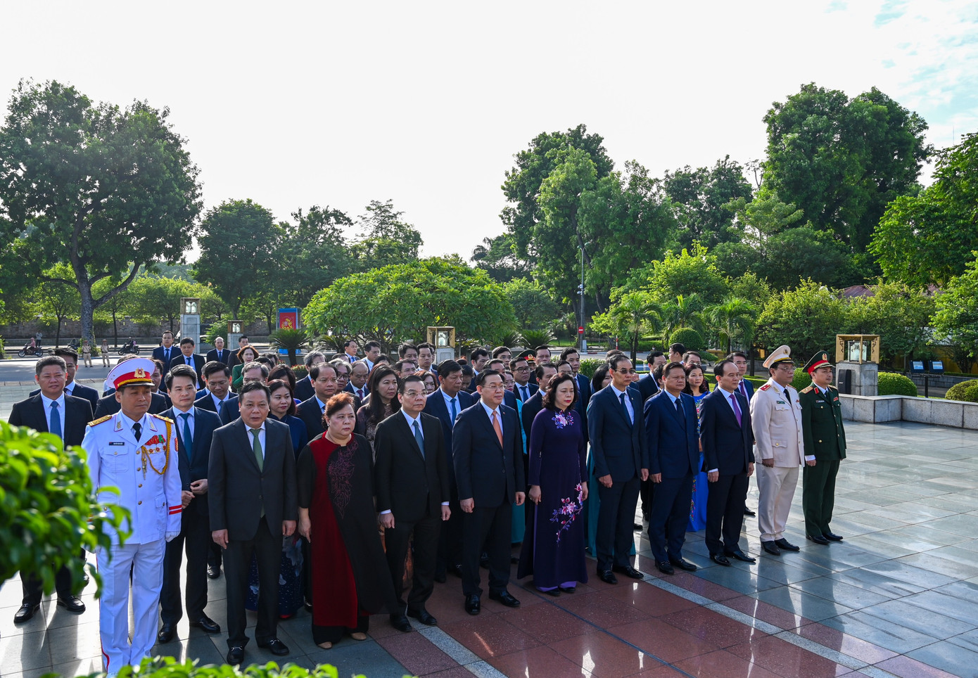 Lãnh đạo Hà Nội dâng hương tưởng nhớ liệt tổ, liệt tông, Chủ tịch Hồ Chí Minh ảnh 8