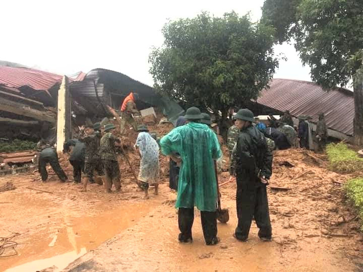 Kinh hãi hiện trường vụ sạt lở đất khiến 22 cán bộ, chiến sĩ ở Quảng Trị mất tích ảnh 3