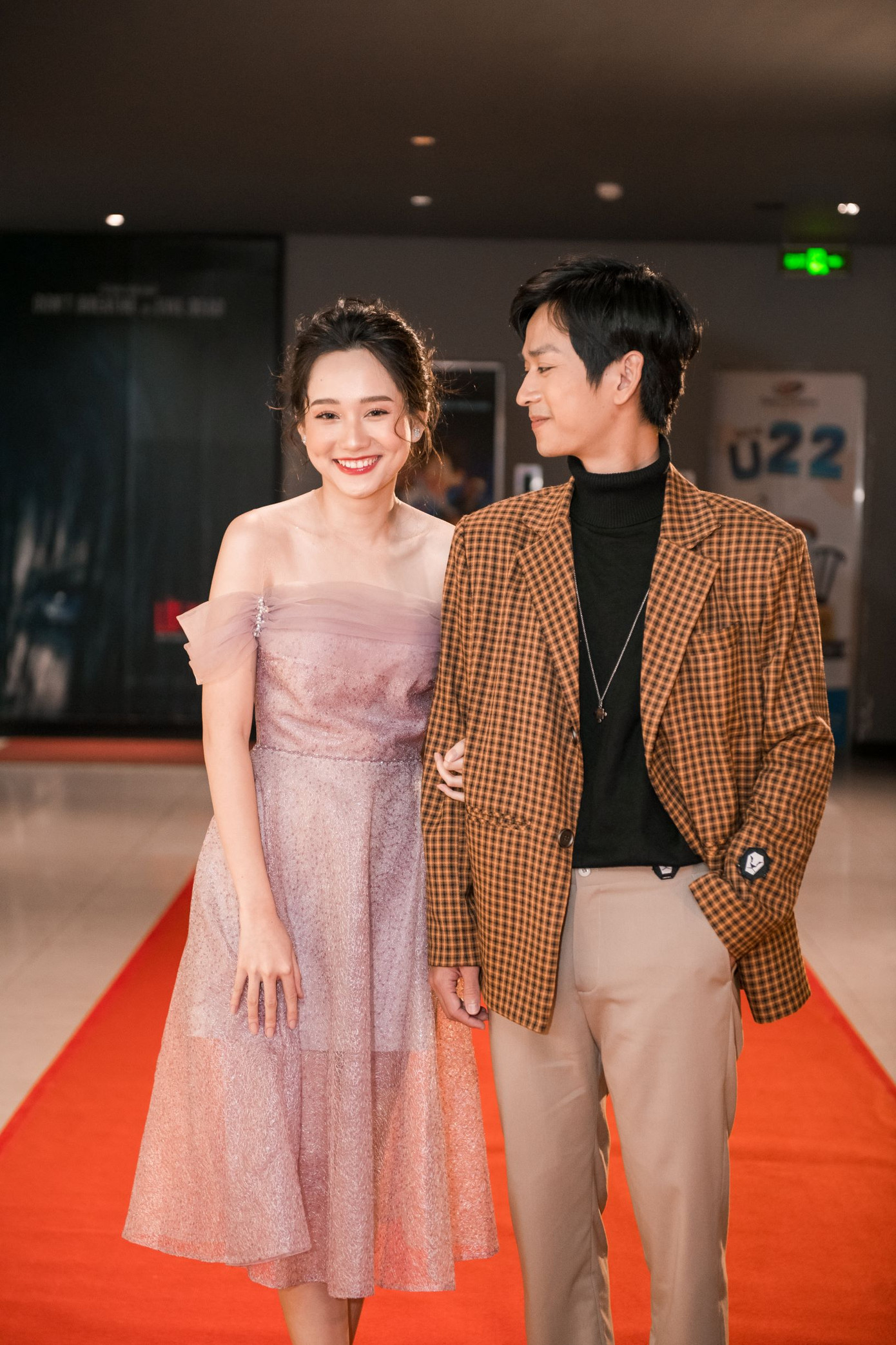 Phan Mạnh Quỳnh và Victor Vũ đưa ‘Mắt Biếc’ ra mắt ở Hà Nội ảnh 2