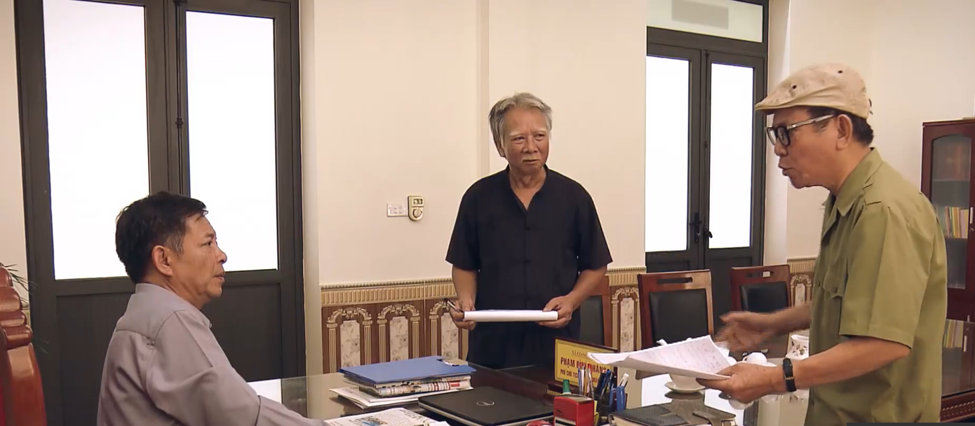 Sinh tử tập 21: Bí thư Nhân (Trọng Trinh) kể doanh nghiệp đưa phong bì dày cộp ảnh 3