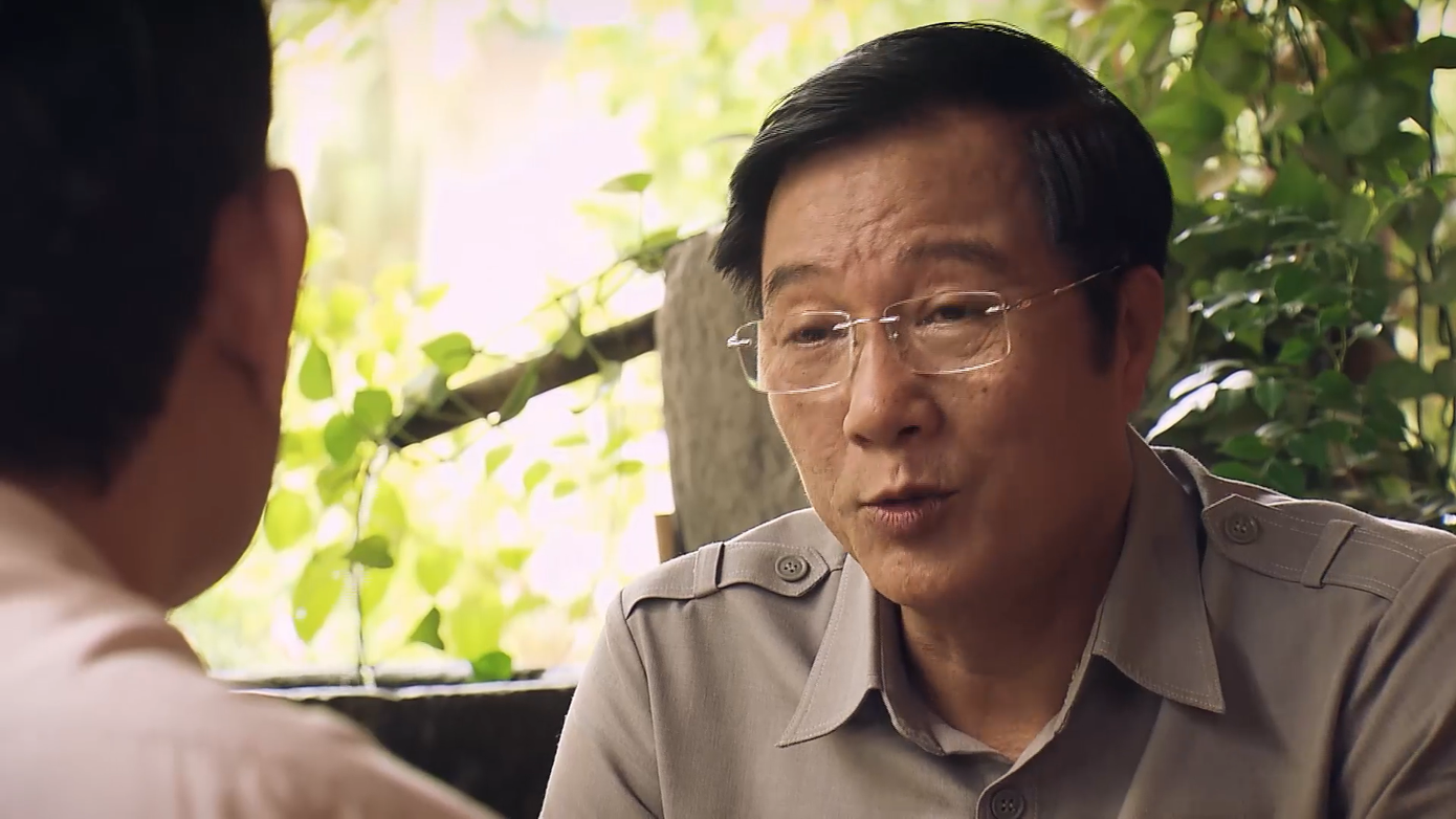 Sinh tử tập 21: Bí thư Nhân (Trọng Trinh) kể doanh nghiệp đưa phong bì dày cộp ảnh 2