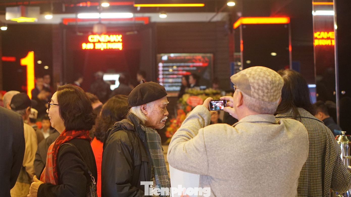 Nghệ sĩ hội ngộ kỷ niệm 60 năm Hãng phim truyện VN với tâm thế... ngổn ngang ảnh 1