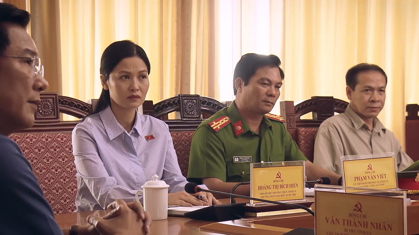 Sinh tử tập 33: Vũ hứa bao tiên cũng chi cho Thủ trưởng cơ quan điều tra ảnh 2