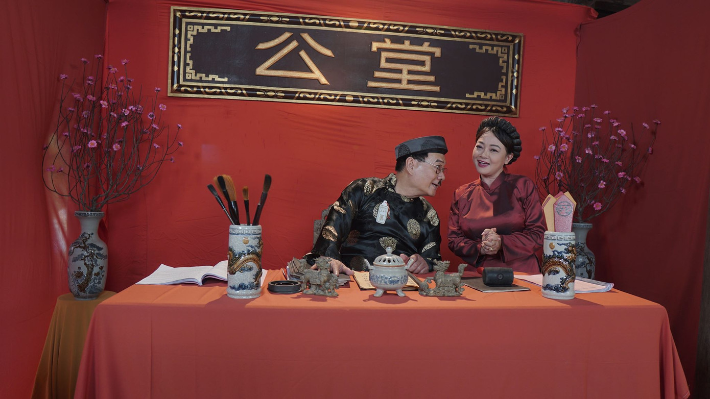 'Giấc mộng quan trường' đề cập vụ nước bẩn, cháy Rạng Đông, sàm sỡ ở thang máy ảnh 3