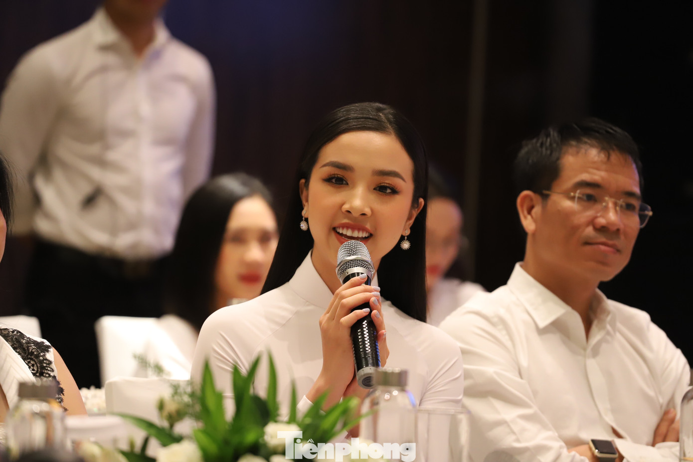 Nhan sắc 'thăng hạng' của Top 3 Hoa hậu Việt Nam 2018 sau 2 năm ảnh 10