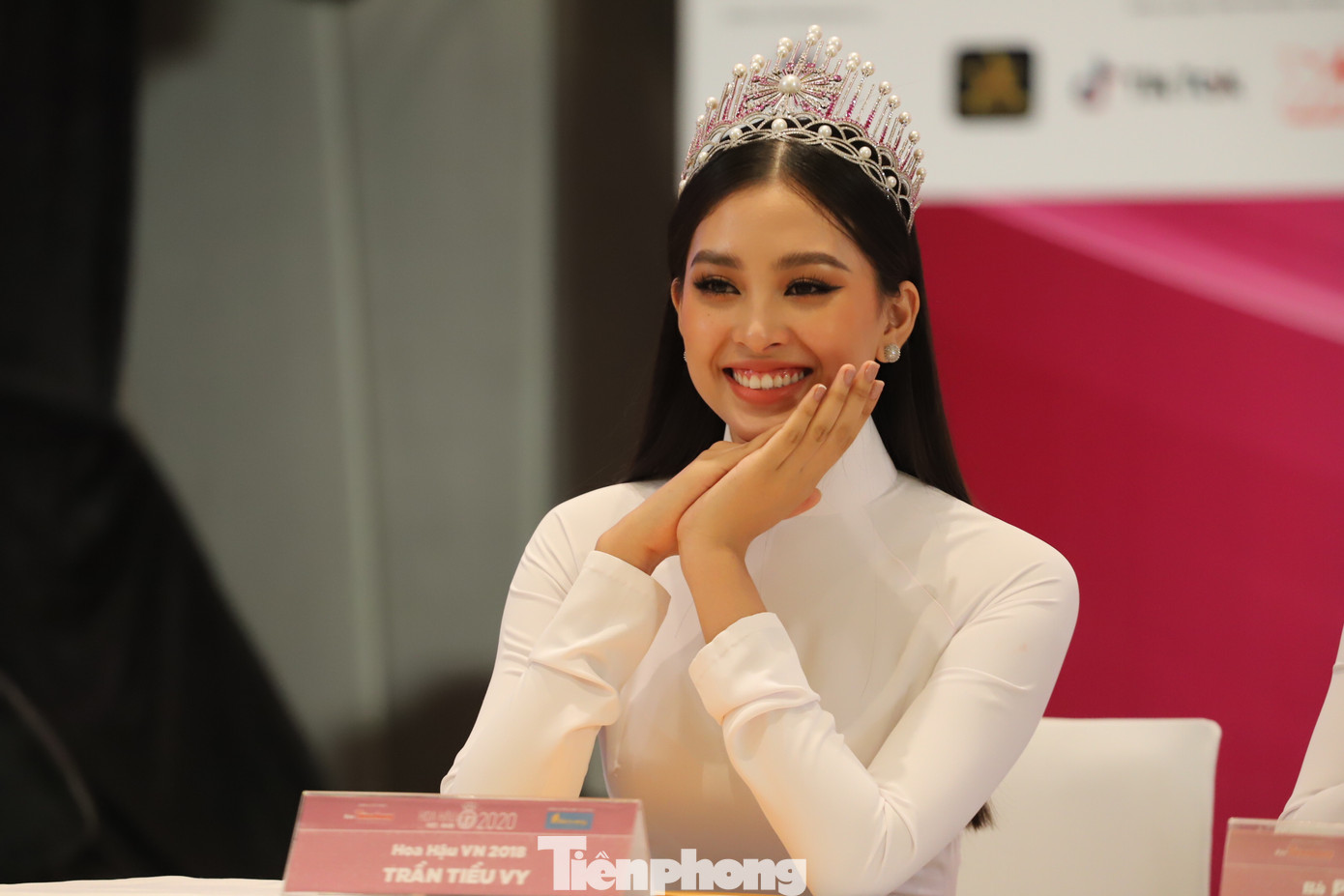 Nhan sắc 'thăng hạng' của Top 3 Hoa hậu Việt Nam 2018 sau 2 năm ảnh 2