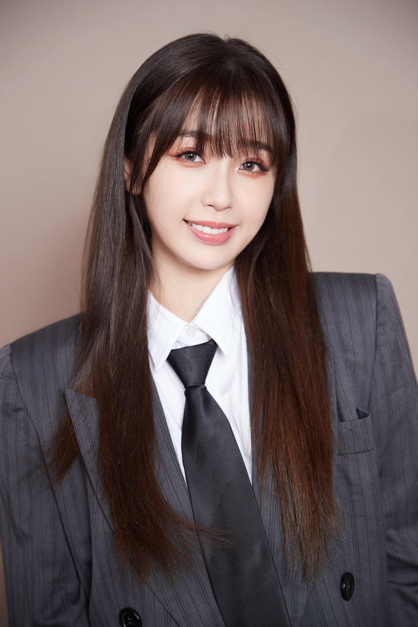 Ngu Thư Hân lại chiêu trò gây chú ý, chê thực tập sinh “Thanh Xuân Có Bạn 3” năng lực kém? ảnh 4