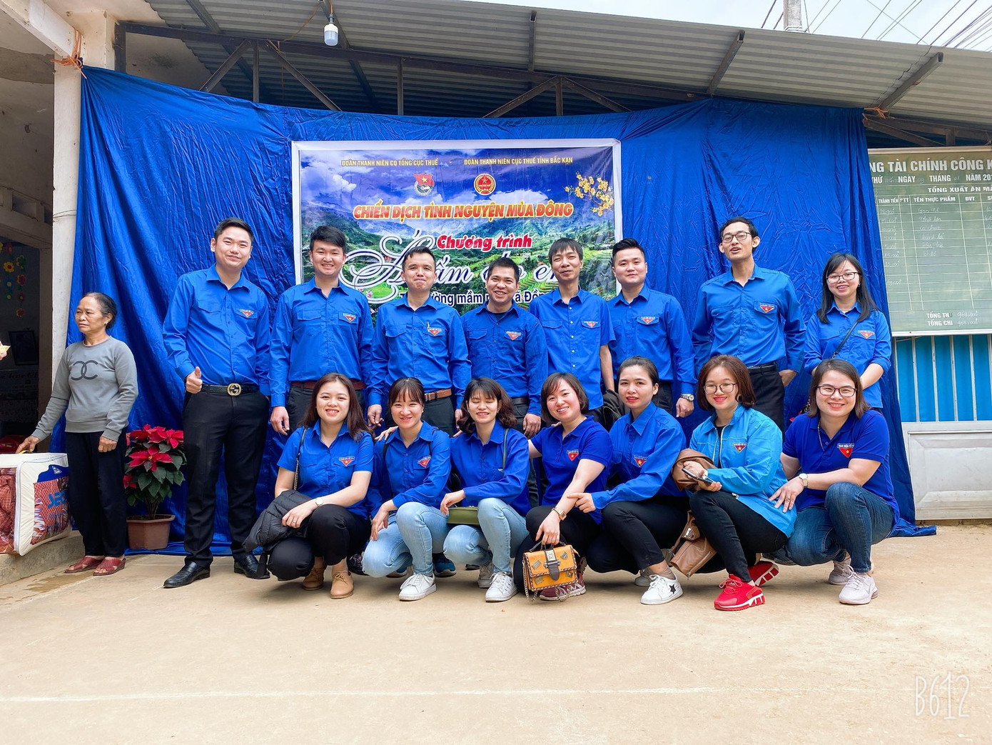 Gương mặt trẻ Thủ đô Bùi Kim Khánh sôi nổi với hoạt động đoàn ảnh 3