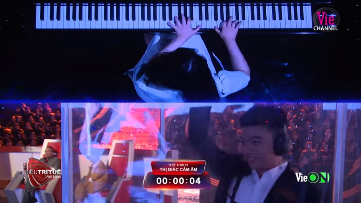 MC Lại Văn Sâm bối rối trước thiên tài piano 18 tuổi ảnh 6