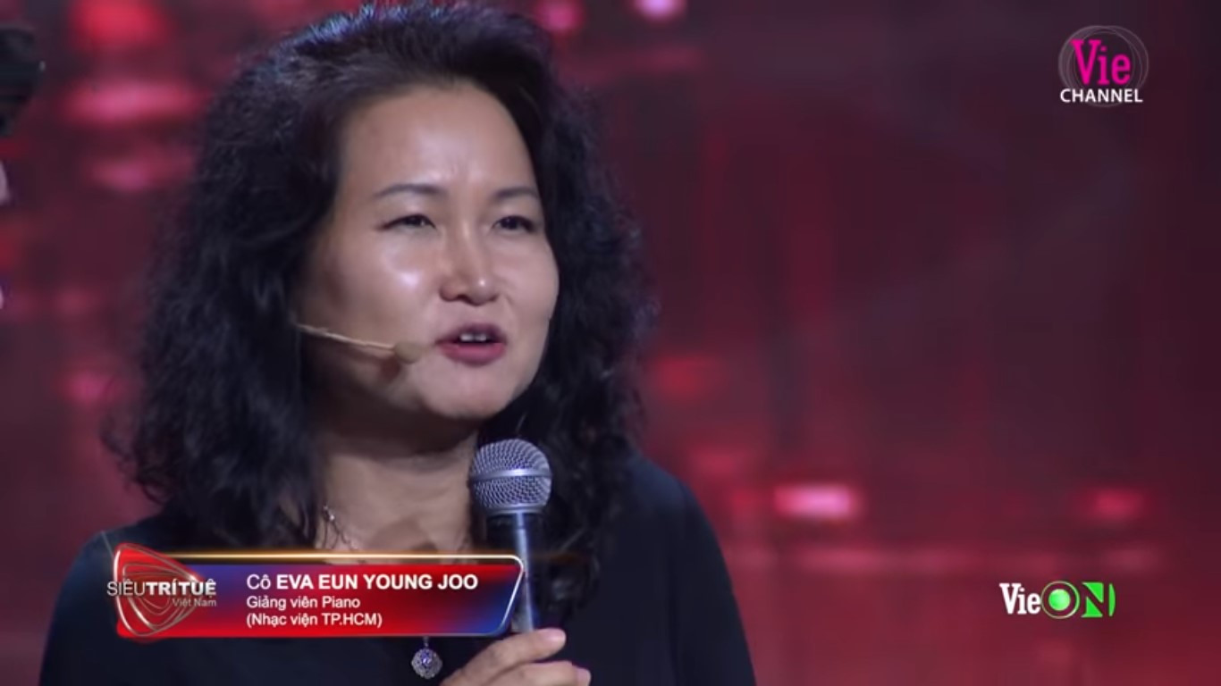 MC Lại Văn Sâm bối rối trước thiên tài piano 18 tuổi ảnh 2