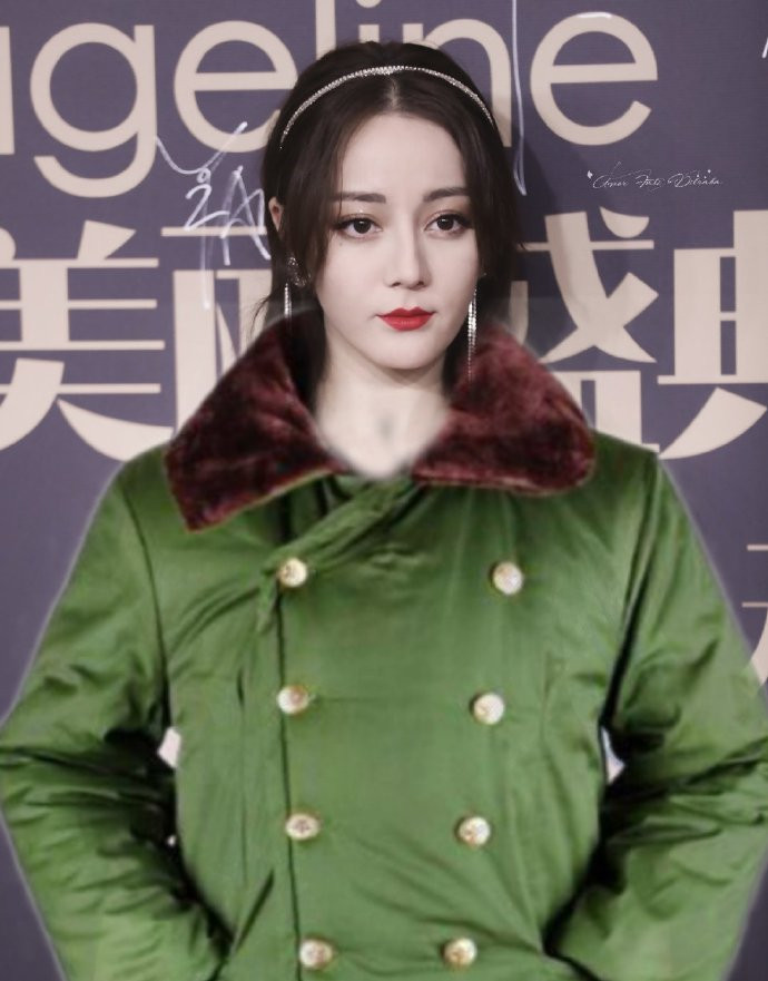 Dân mạng thi nhau gắn đuôi, mặc áo cho Địch Lệ Nhiệt Ba vì ‘hở bạo’ ảnh 10