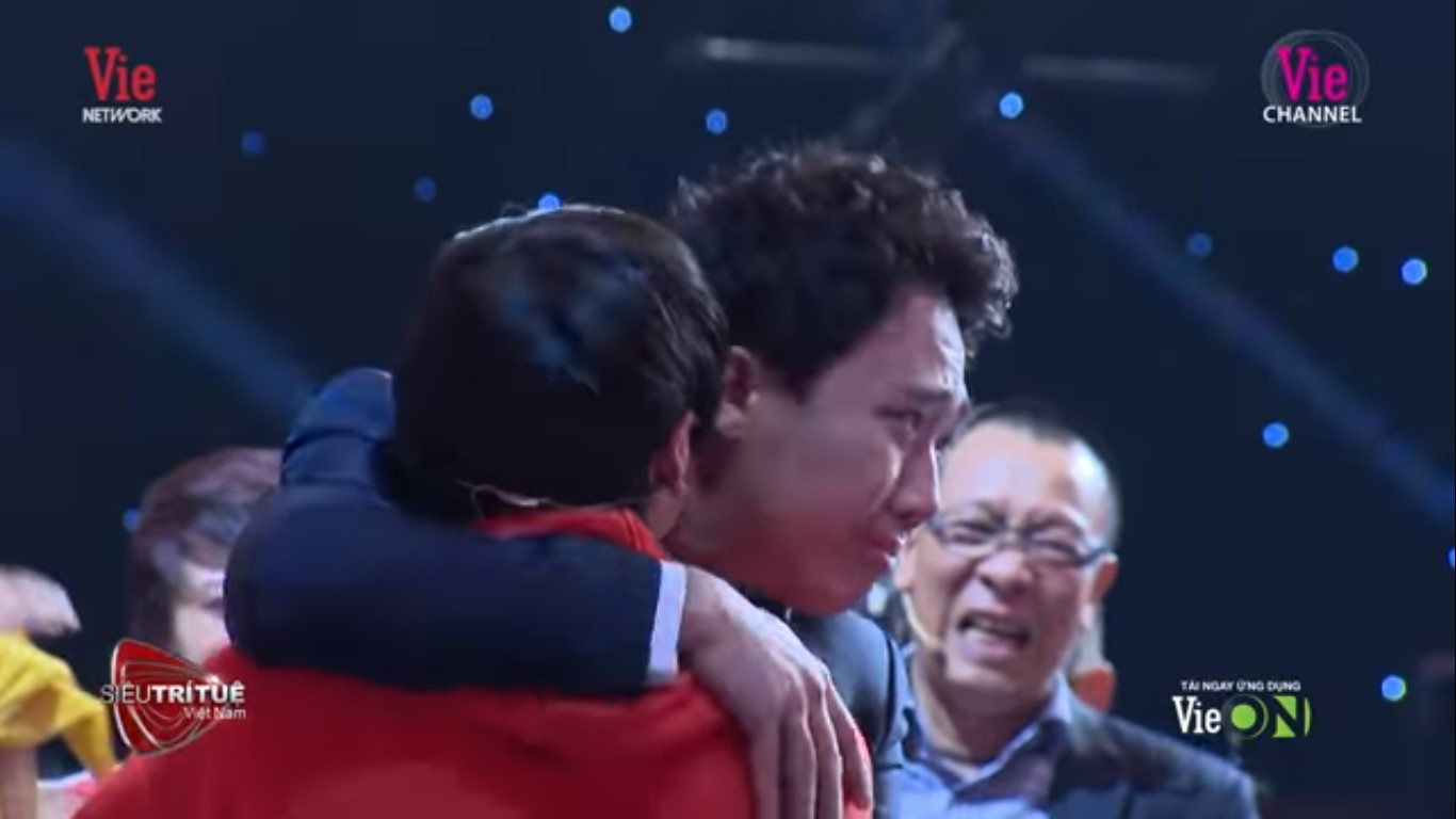 Trấn Thành rơi nước mắt vì ‘trùm’ số nguyên tố và chàng trai có đôi mắt thần kỳ ảnh 9