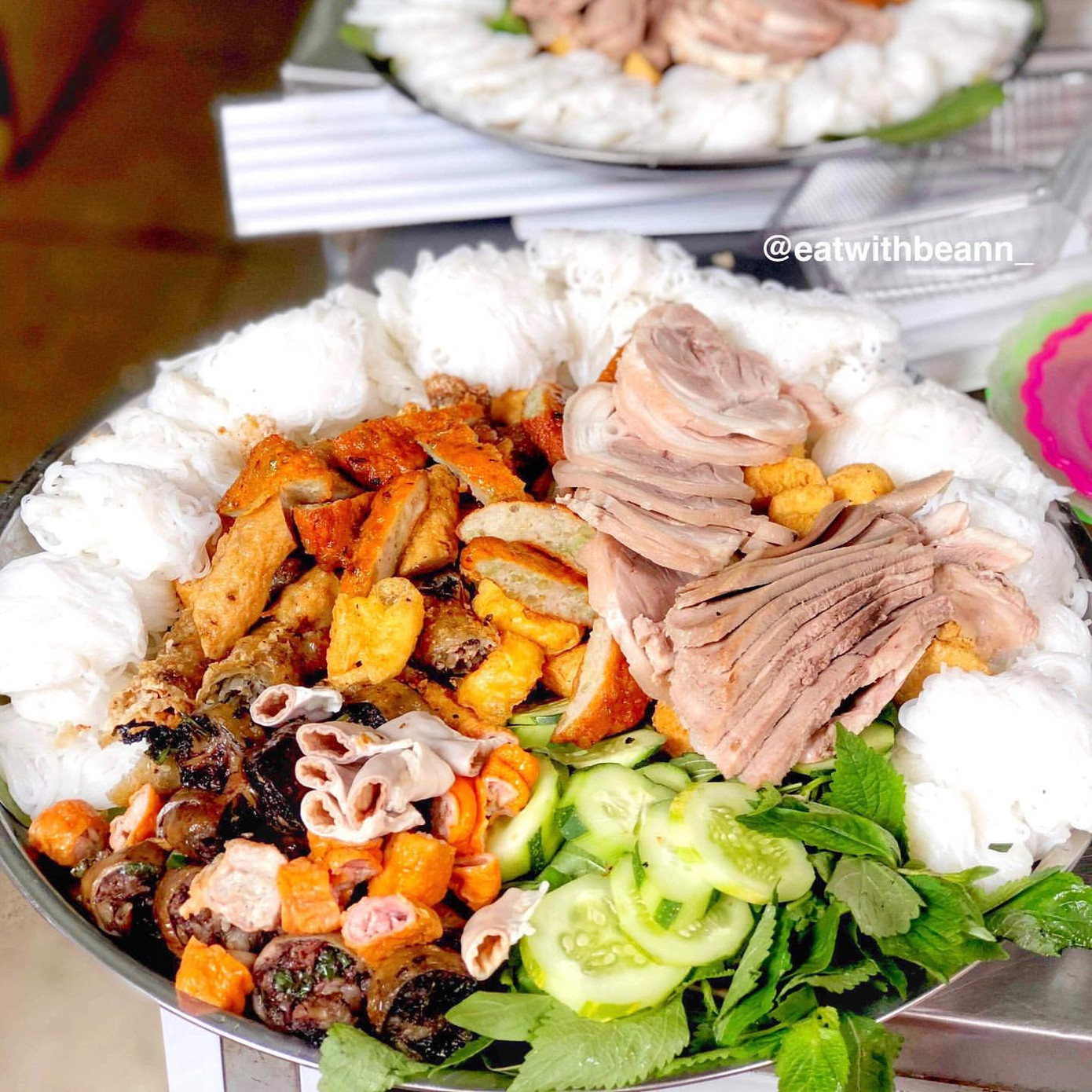 Hà Nội không thiếu quán ngon lại rẻ: Lập hội bún đậu “ăn sập” khu phố cổ mùa Hè này ảnh 8