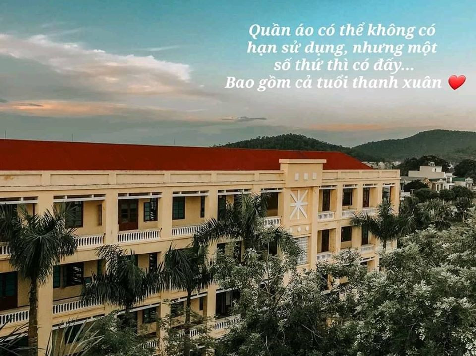 “Ôm tim” trước những ngôi trường view đẹp như phim ảnh 3