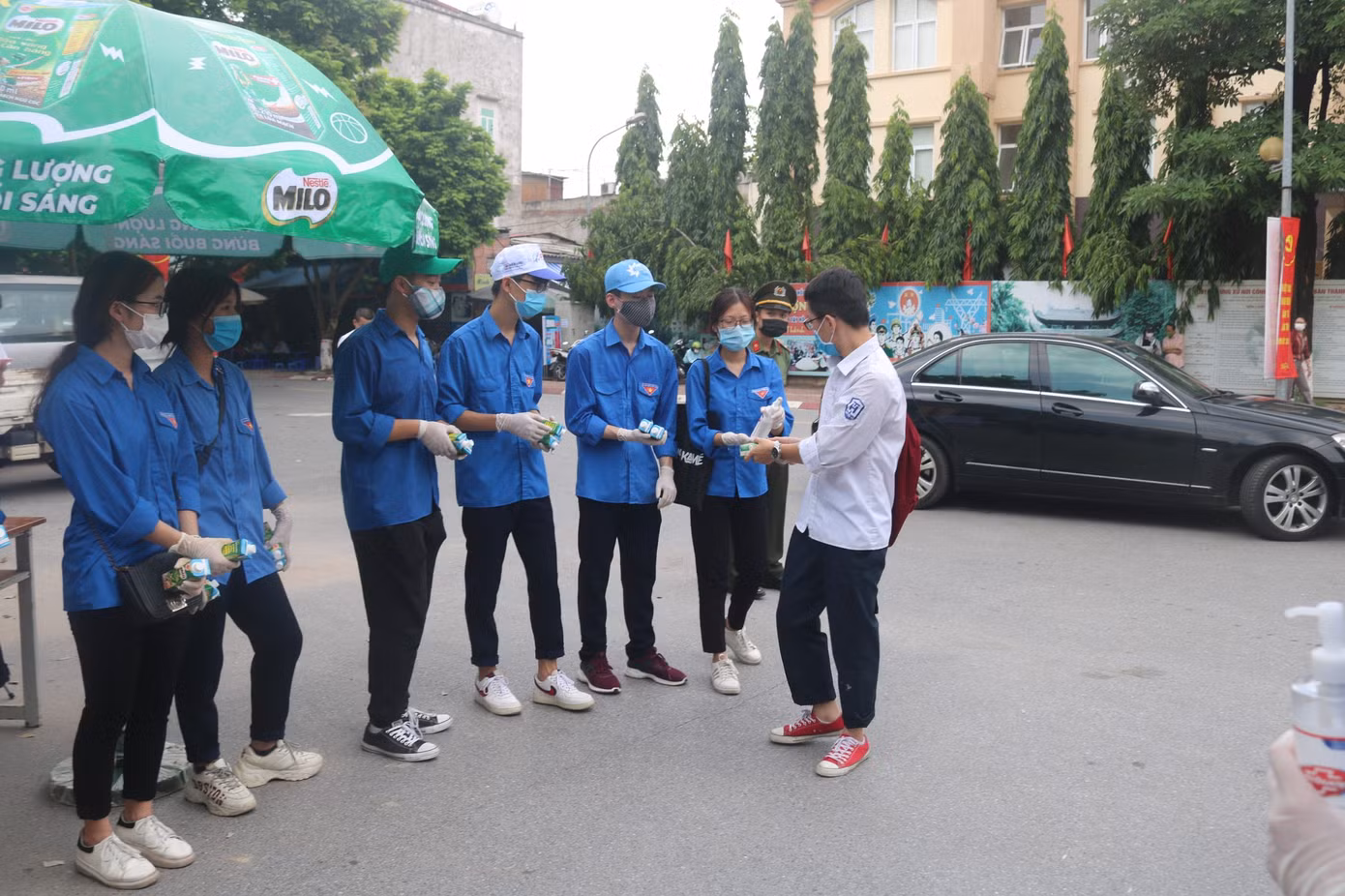 Gợi ý đáp án môn Toán thi Tốt nghiệp THPT 2020: Cùng chấm xem mình được mấy điểm! ảnh 14