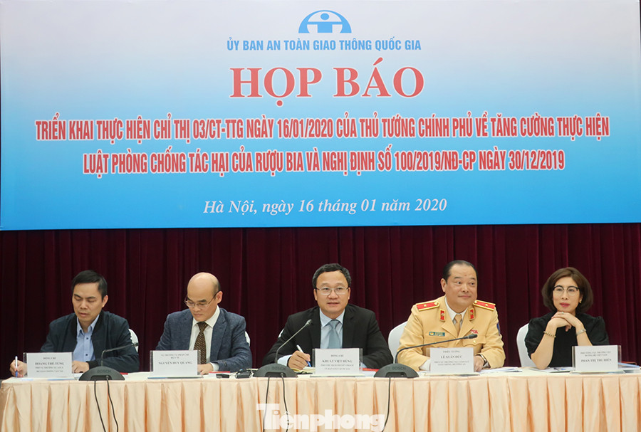 Sau 2 tuần, 'ma men' phải móc ví hơn 21 tỷ đồng nộp phạt ảnh 1