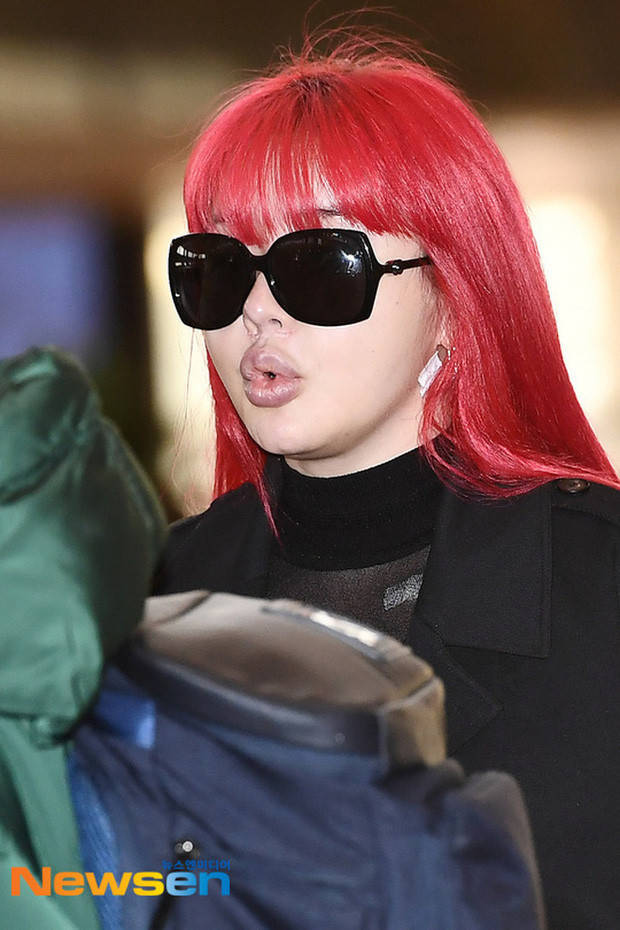 Vì sao Park Bom xinh tựa búp bê lại phát tướng khác lạ đáng sợ? ảnh 10