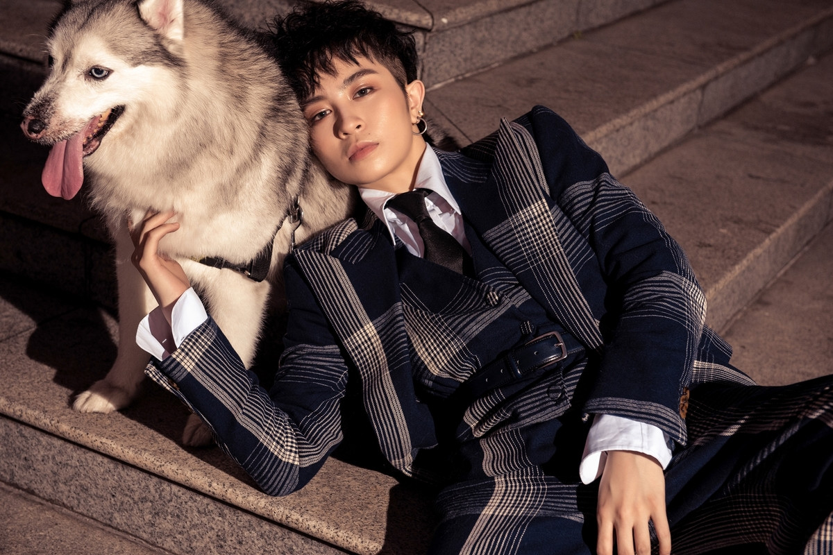 Giữa tin mang thai, Hồ Ngọc Hà tung ảnh bikini khiến fan phát 'sốt' ảnh 10