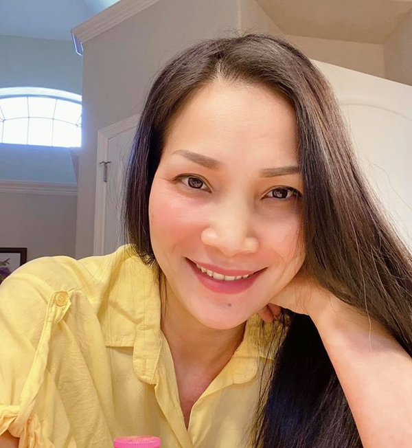 Hồng Ngọc trở lại xinh đẹp, gây bão bằng 'hit' cũ sau tai nạn nổ nồi xông hơi ảnh 1