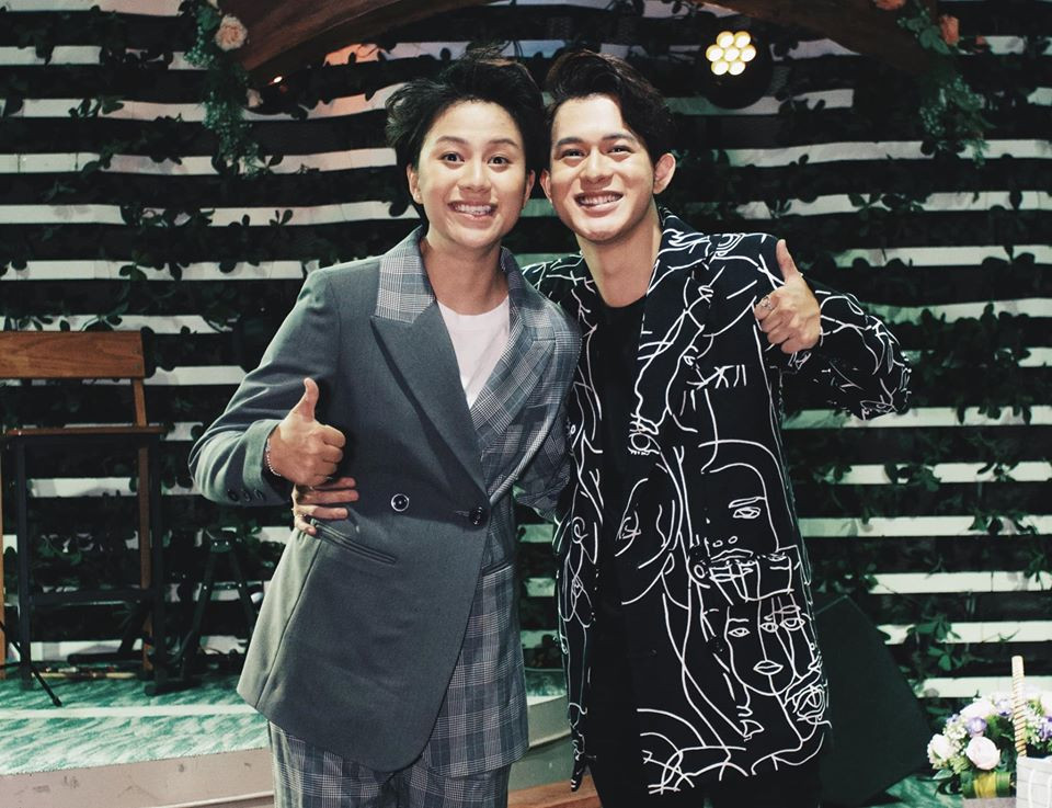 Giáng My diện áo tắm xẻ ngực sâu, gợi cảm hút hồn ở tuổi U50 ảnh 11