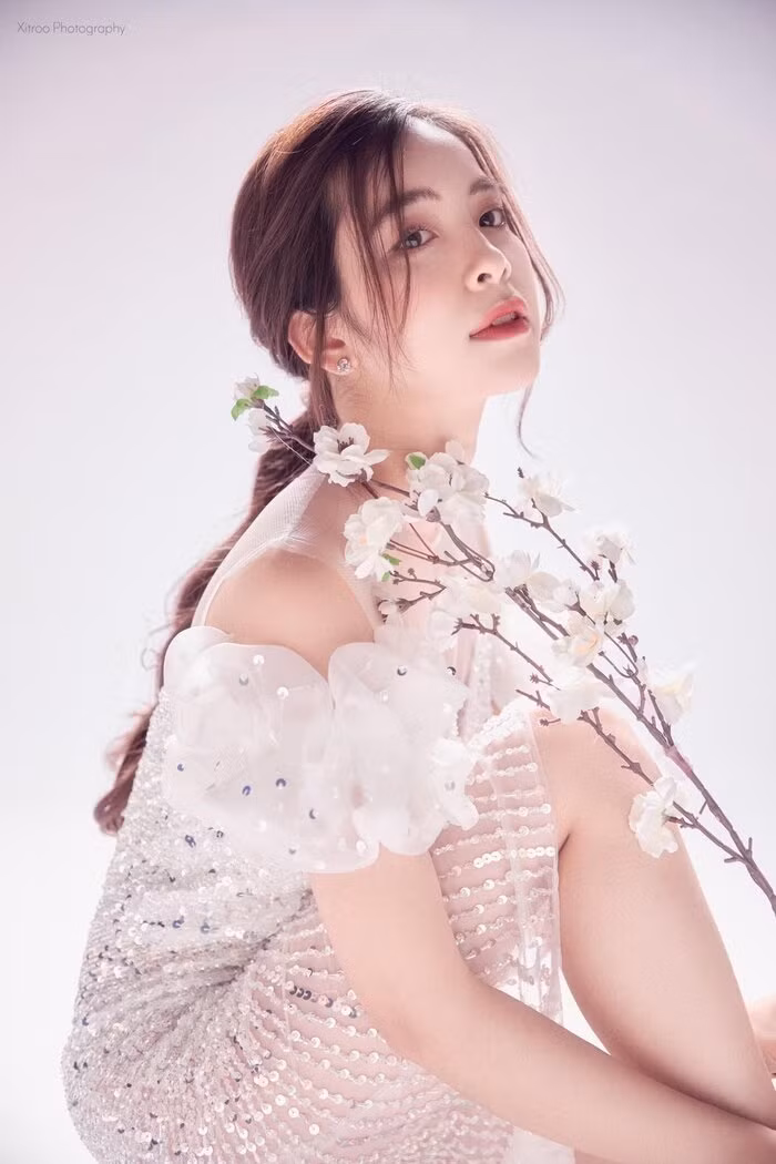 Võ Hoàng Yến phẫn uất về những bình luận ác ý về ca sĩ chuyển giới Lynk Lee ảnh 3