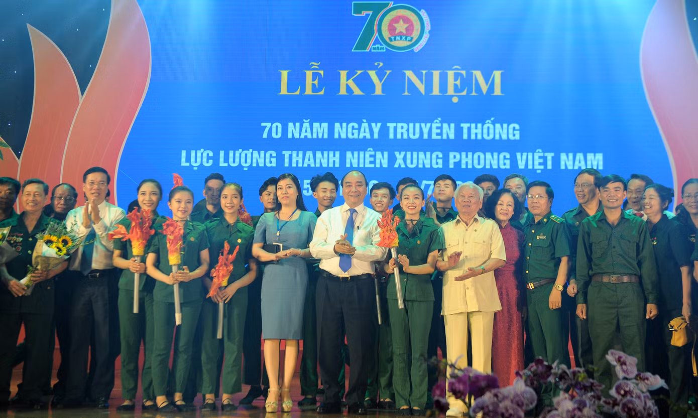 Trong những dấu mốc lịch sử Việt Nam đều có Lực lượng TNXP ảnh 18