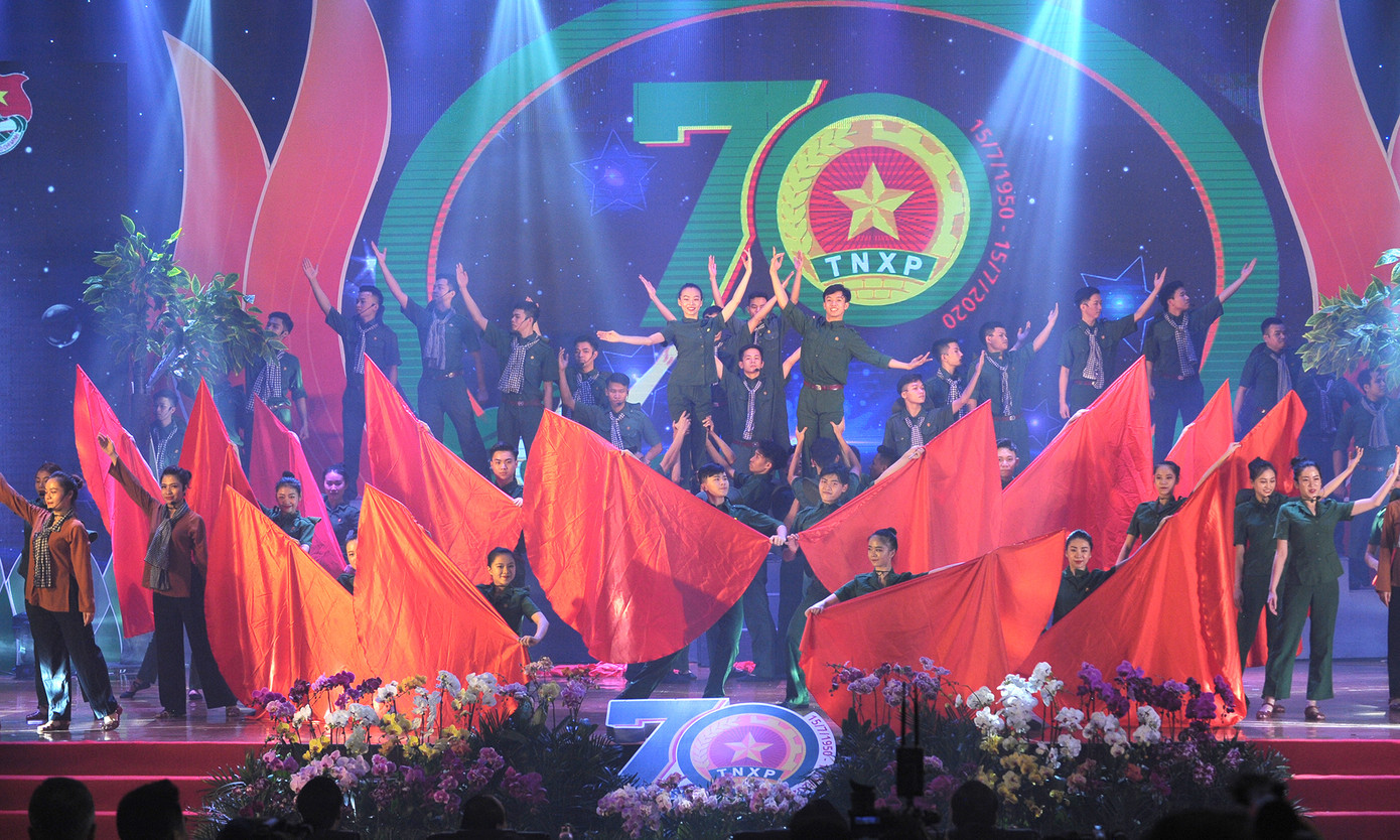 Trong những dấu mốc lịch sử Việt Nam đều có Lực lượng TNXP ảnh 1