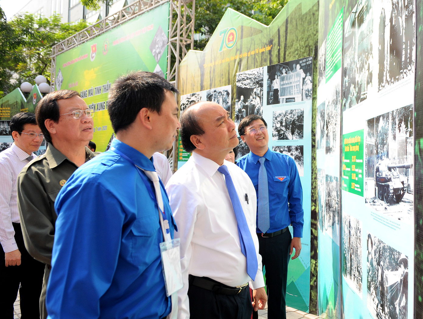 Những 'bóng hồng' thanh niên xung phong xây dựng và bảo vệ Tổ quốc ảnh 2