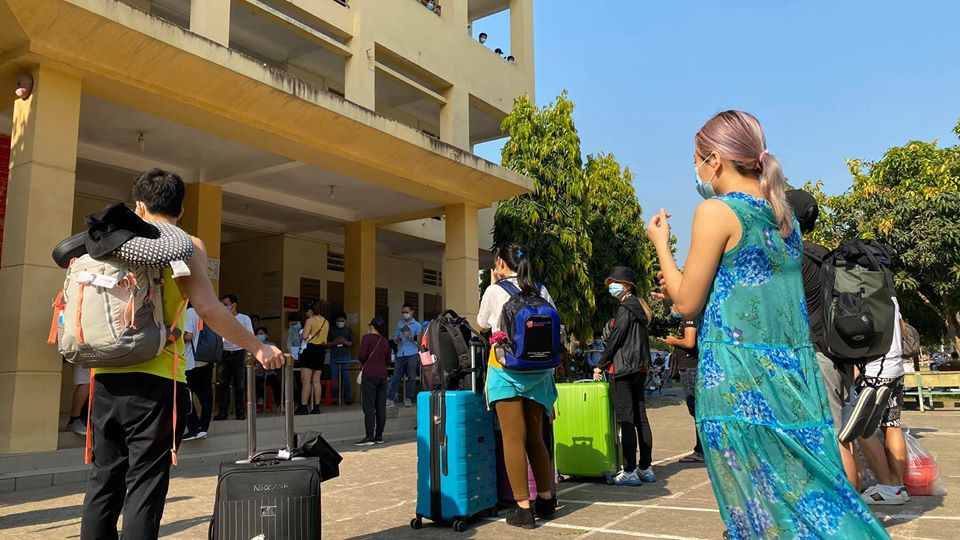 Võ Hoàng Yến chuẩn bị rời khu cách ly, xác nhận cả 'nhà chung' đều âm tính ảnh 1