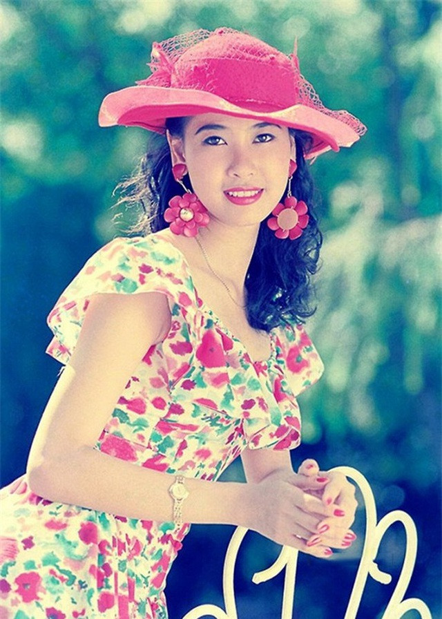 Chia sẻ ảnh gần 30 năm trước, Hà Kiều Anh được Giáng My khen 'đẹp như Kiều' ảnh 2