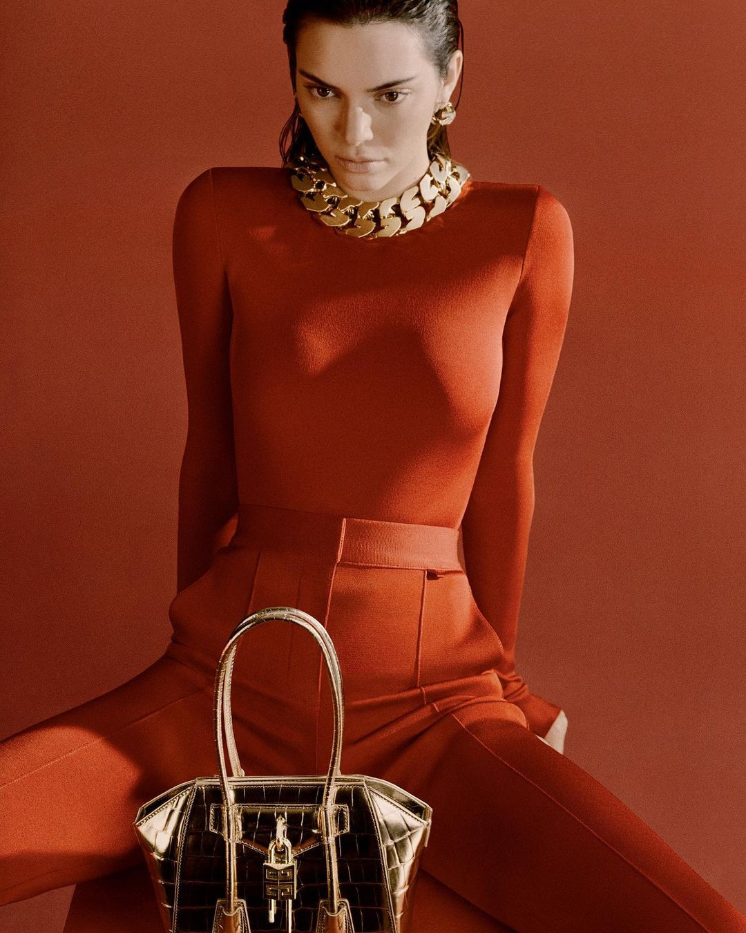 Siêu mẫu đắt giá nhất thế giới quá đẹp và gợi cảm ảnh 6