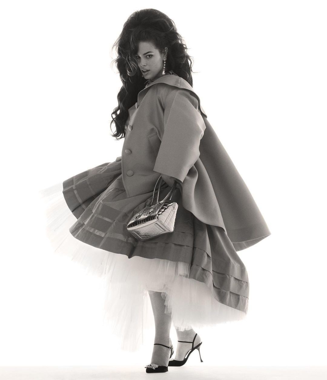 Người mẫu béo Ashley Graham tự tin với đường cong ngoại cỡ ảnh 7